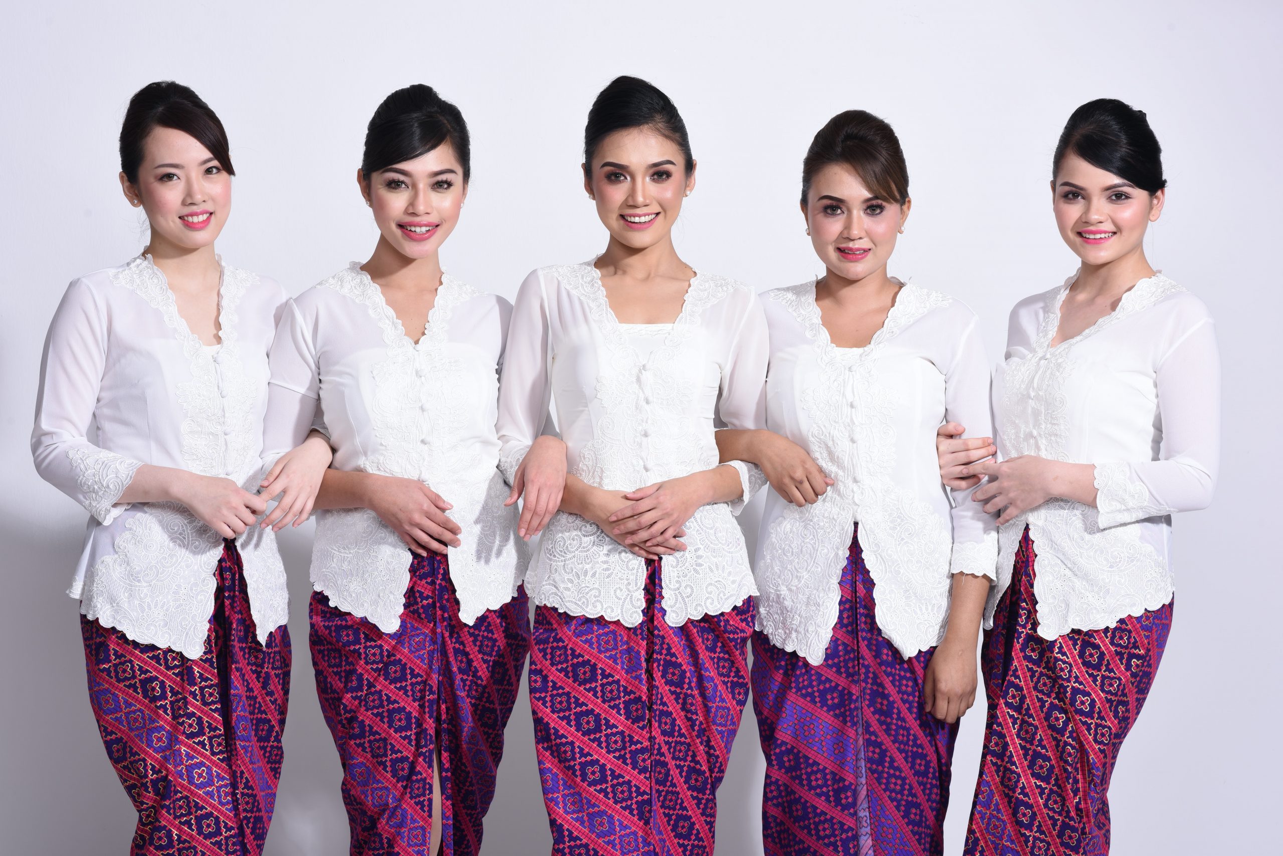 Fakta-fakta Seputar Baju Pramugari yang Jarang Diketahui